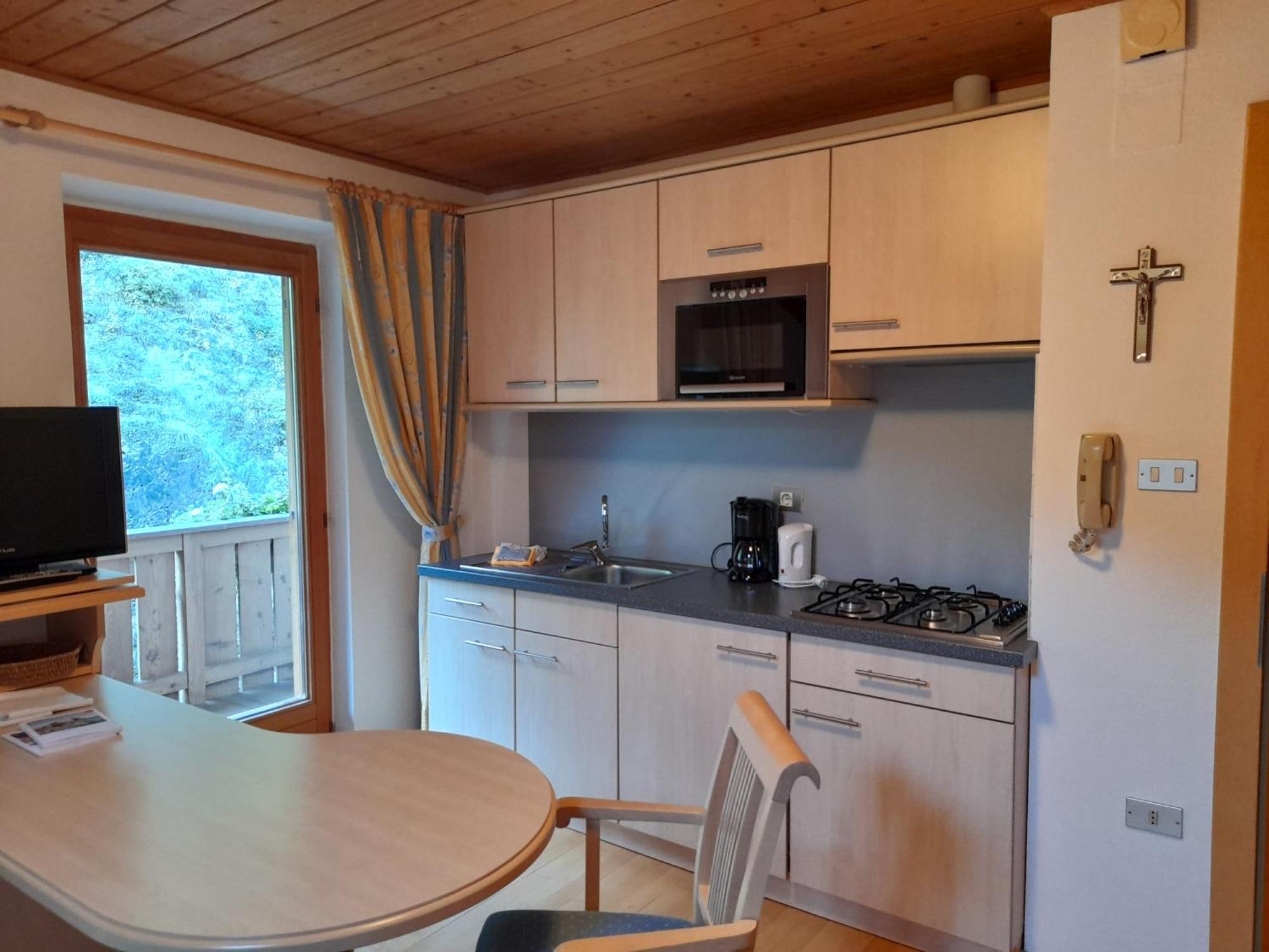 Appartements Kirchtalhof Лана Екстериор снимка