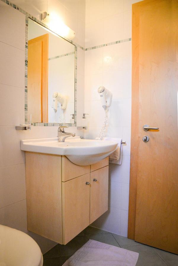Appartements Kirchtalhof Лана Екстериор снимка